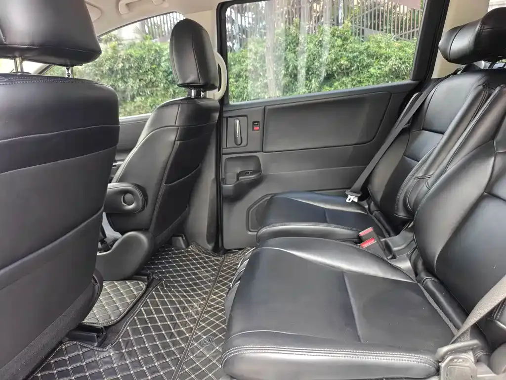 Honda Odyssey 2023 из CN, фото 2