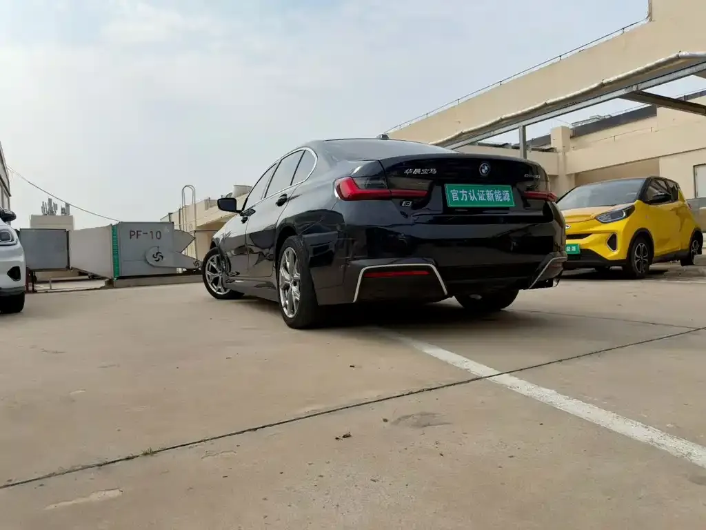 BMW i3 — фото 2