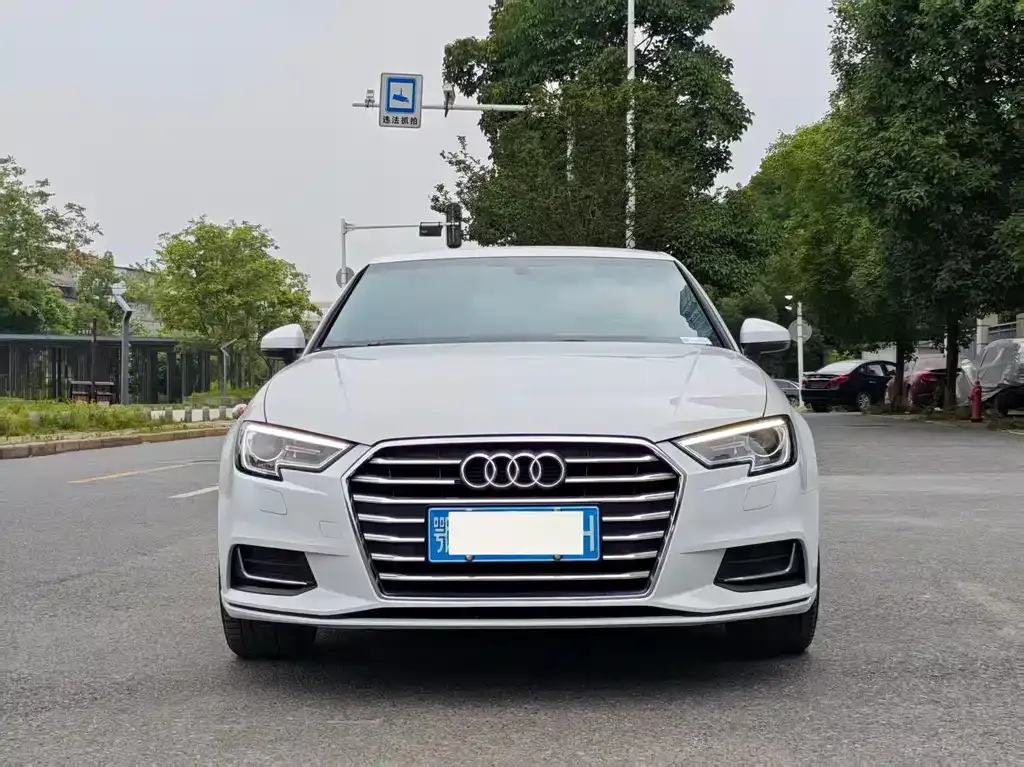 Audi A3 — фото 7