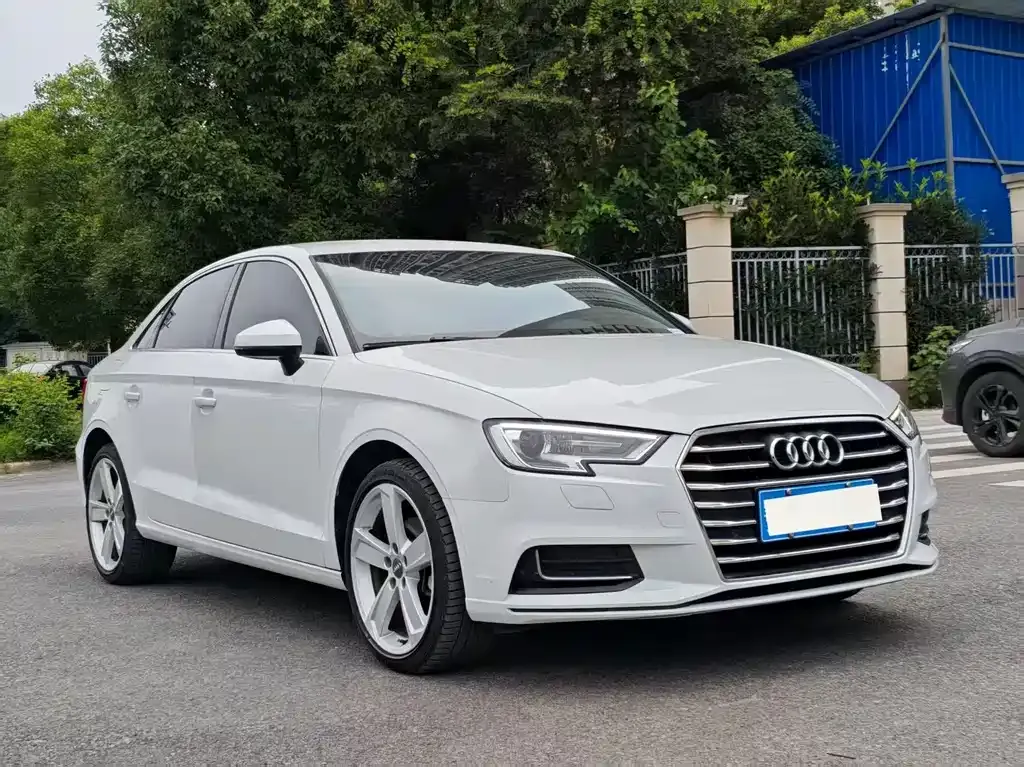 Audi A3 — фото 3