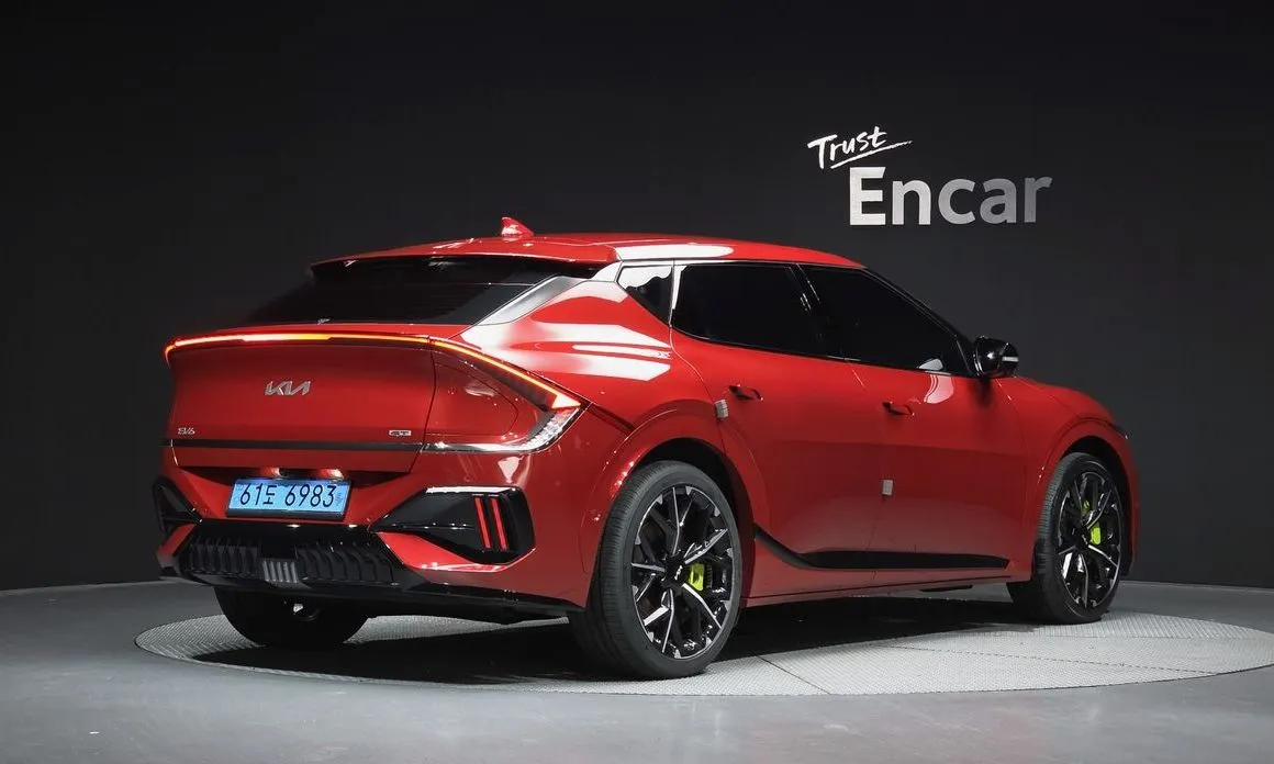Kia EV6 — фото 2