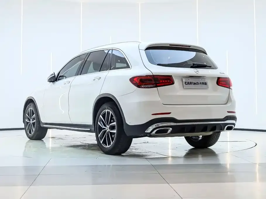 Mercedes-Benz GLC — фото 6