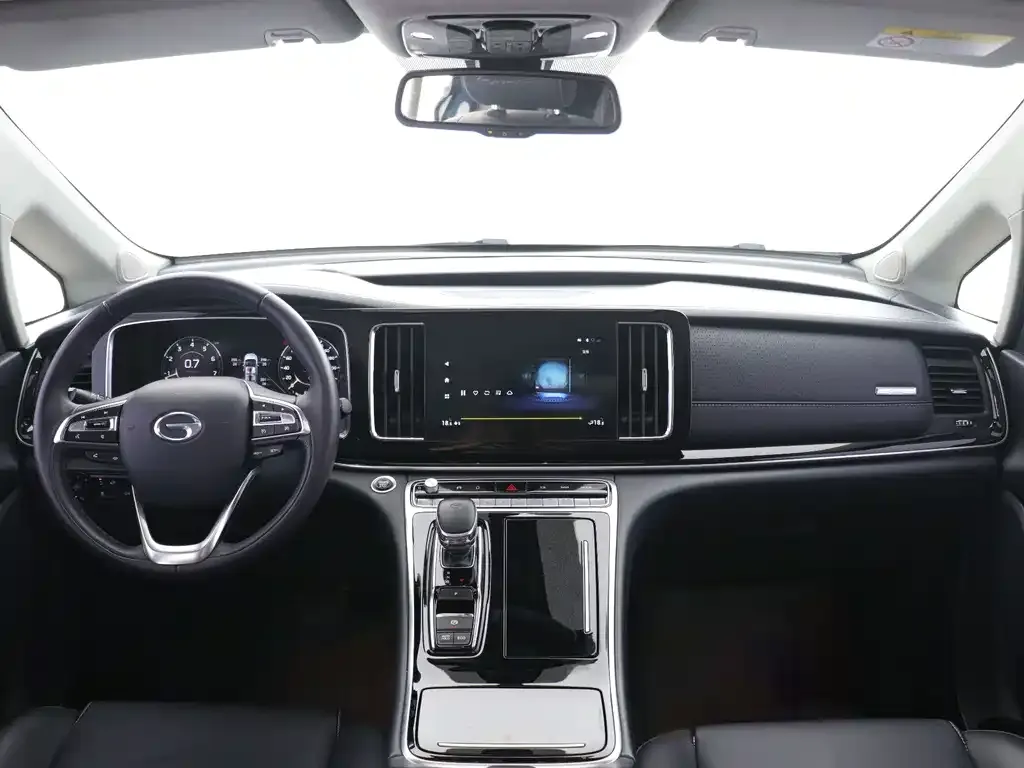GAC Motor Trumpchi M8 — фото 3