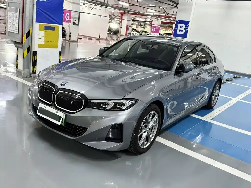 BMW i3 — фото 1