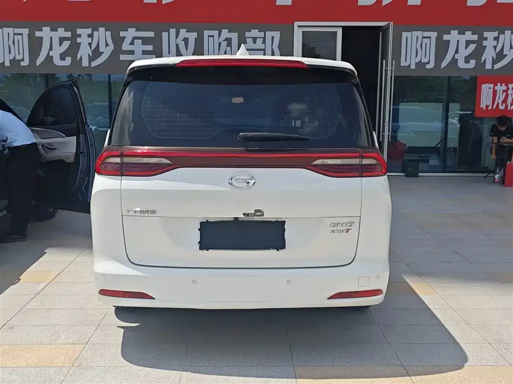 GAC Motor Trumpchi M6 — фото 8