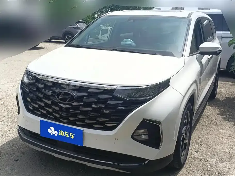 Hyundai Custo — фото 1
