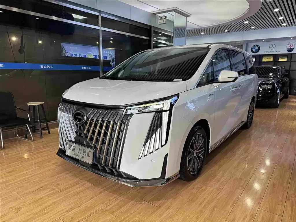 GAC Motor Trumpchi M8 — фото 9
