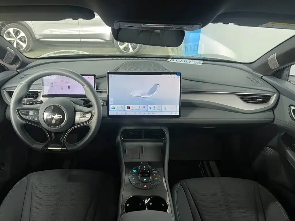 BYD Seal 06GT — фото 7