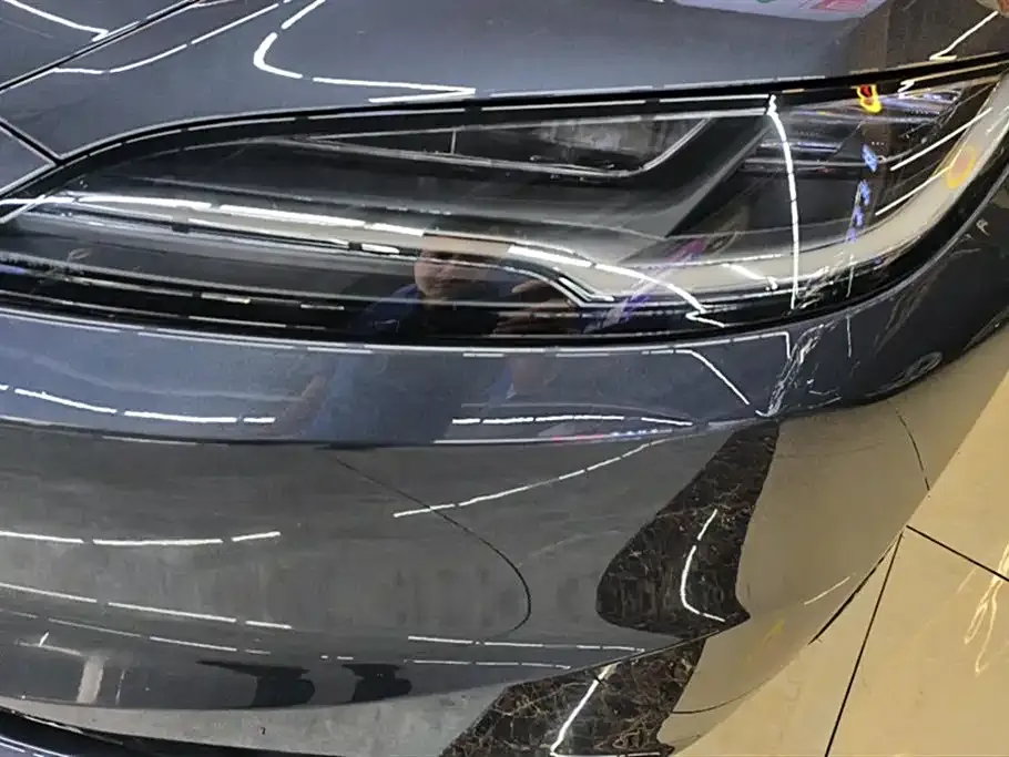 Tesla Model 3 — фото 4