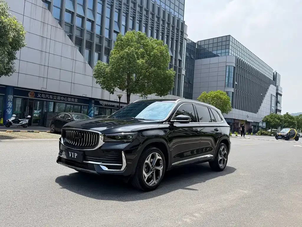 Geely Xingyue L — фото 1
