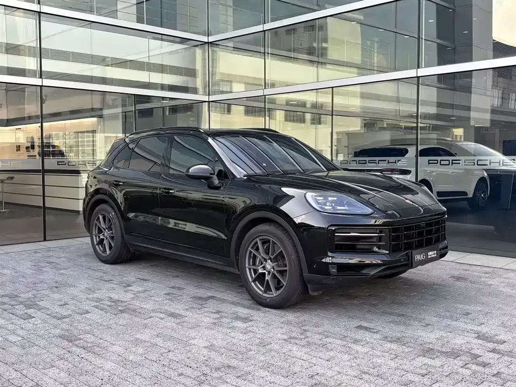 Porsche Cayenne — фото 5