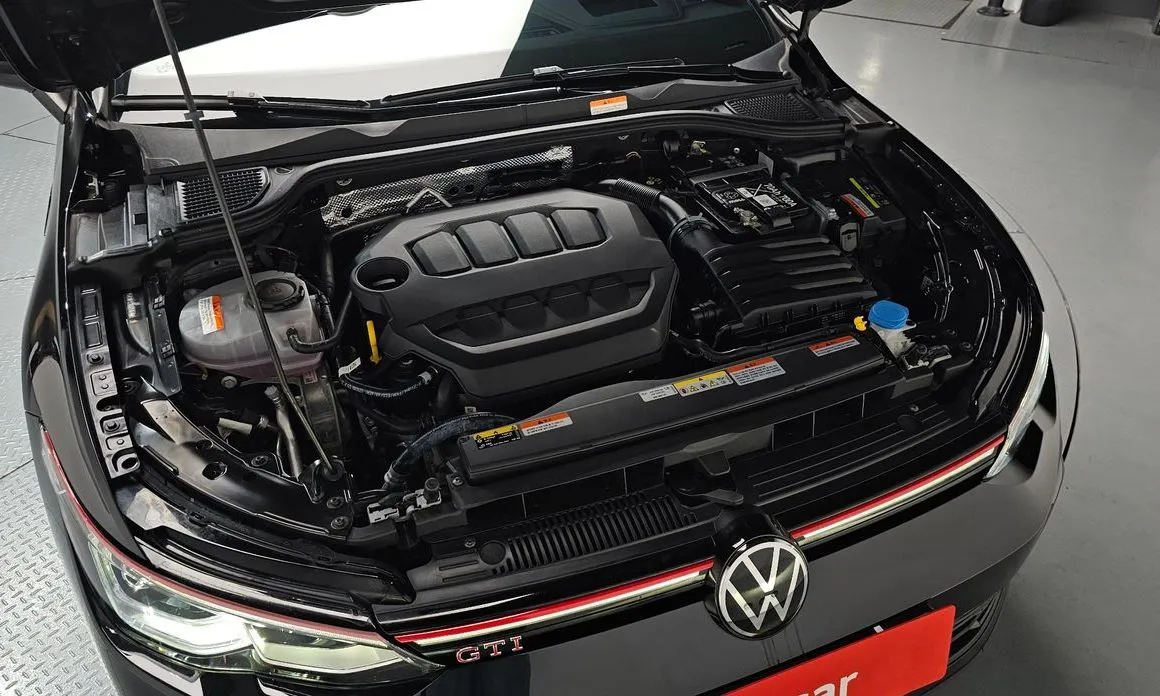 Volkswagen Golf 2024 из KR, фото 10
