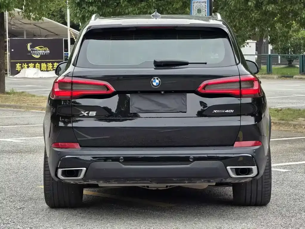 BMW X5 (Import) — фото 3
