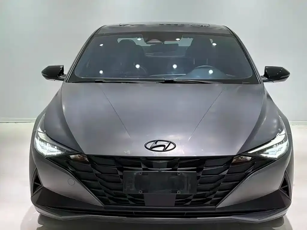 Hyundai Elantra — фото 6