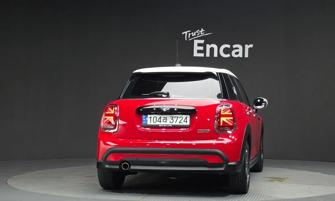 Mini Cooper 2023 из KR, фото 8