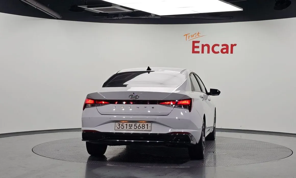 Hyundai AVANTE — фото 6