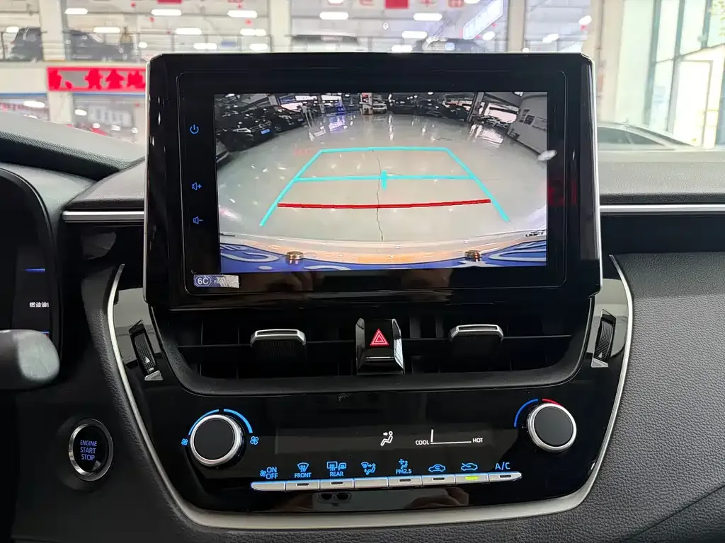 Toyota Corolla 2023 из CN, фото 9