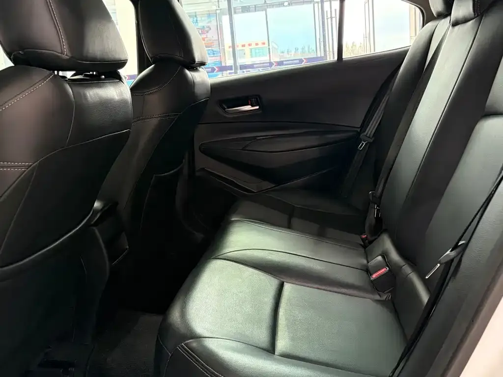 Toyota Corolla 2023 из CN, фото 5
