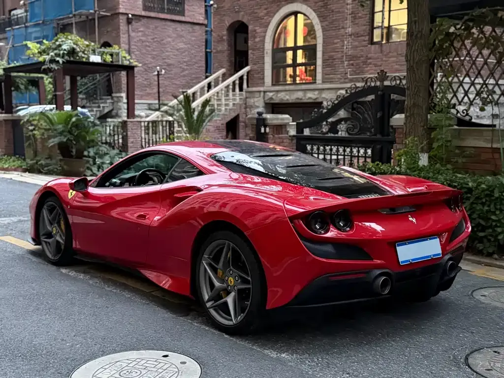 Ferrari F8 — фото 4