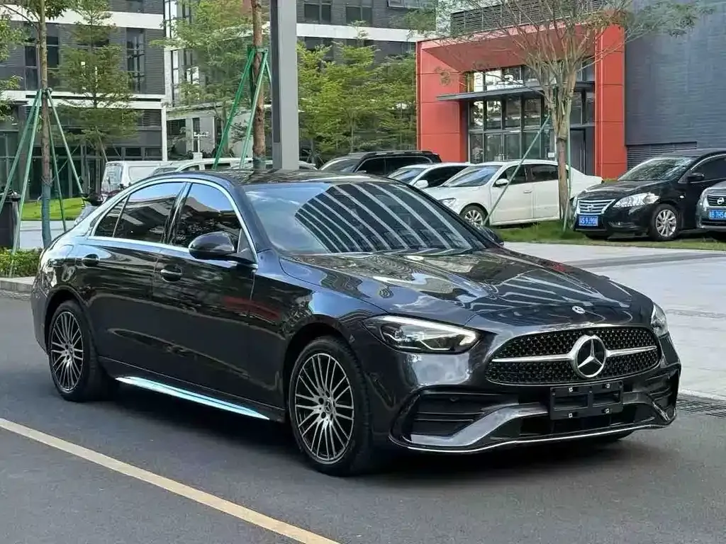 Mercedes-Benz C-Class — фото 1