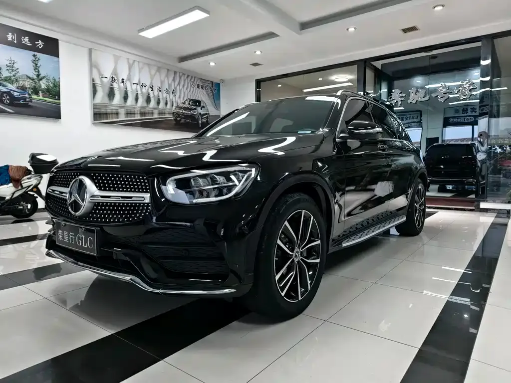 Mercedes-Benz GLC — фото 1