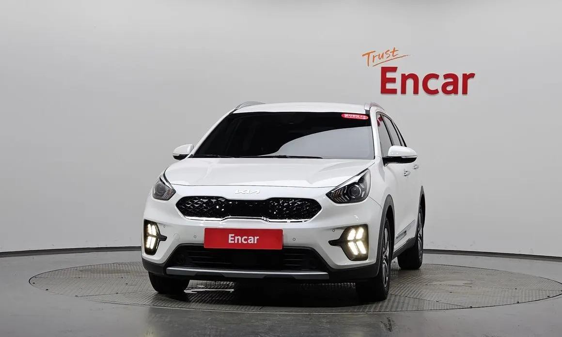 Kia Niro — фото 9