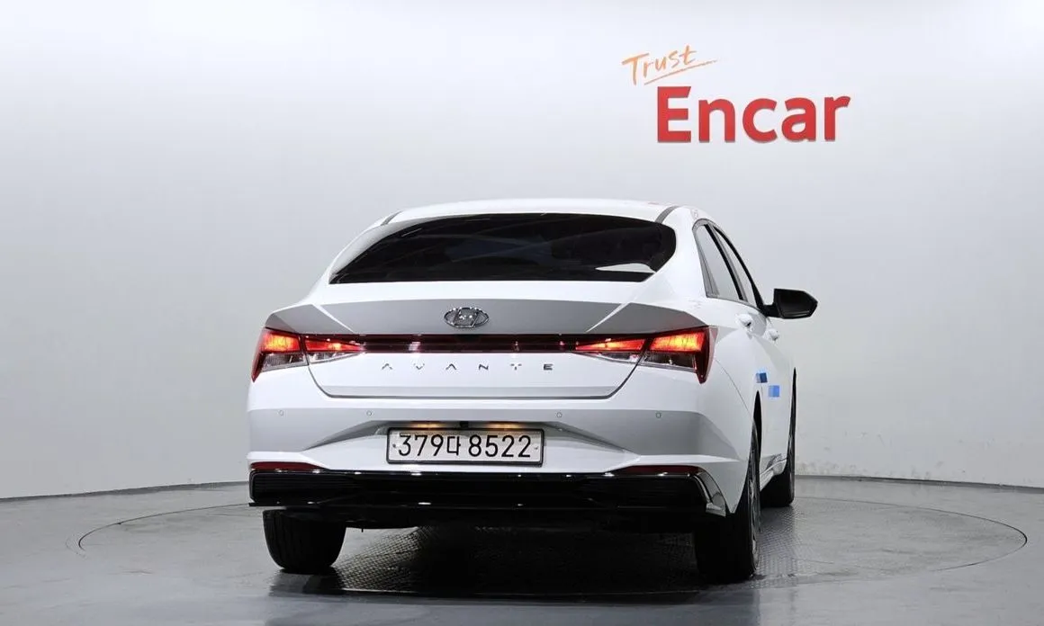 Hyundai AVANTE — фото 5