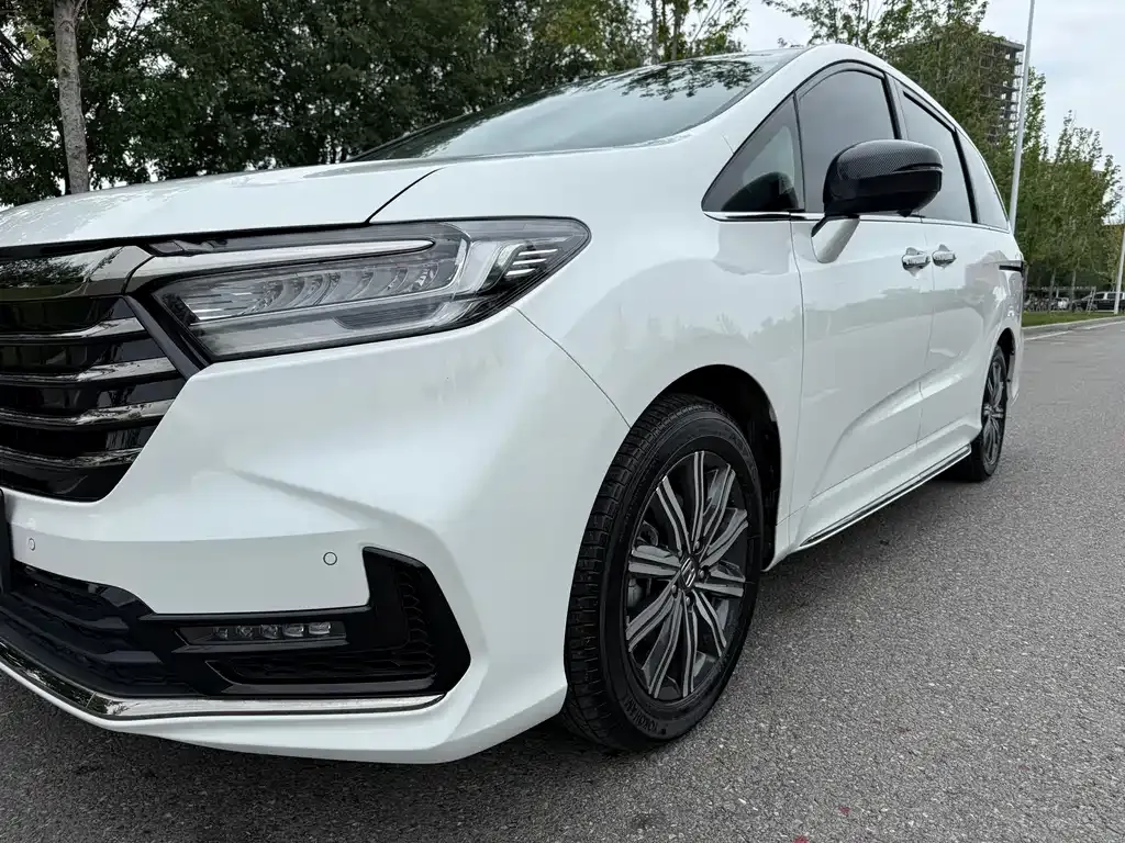 Honda Odyssey 2024 из CN, фото 3