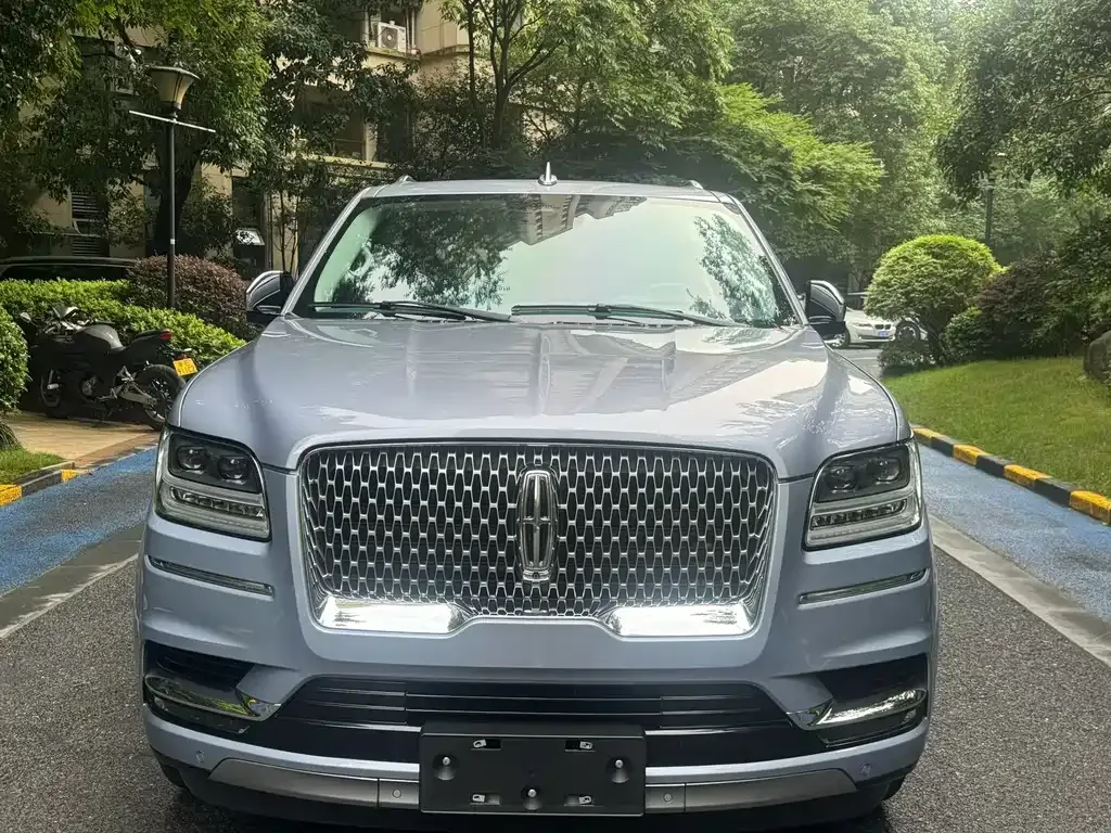 Lincoln Navigator — фото 4