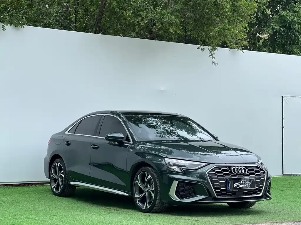 Audi A3 — фото 7