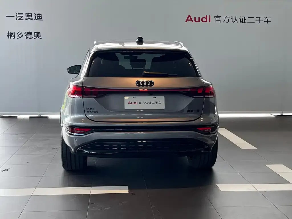 Audi Q6L e-tron — фото 4