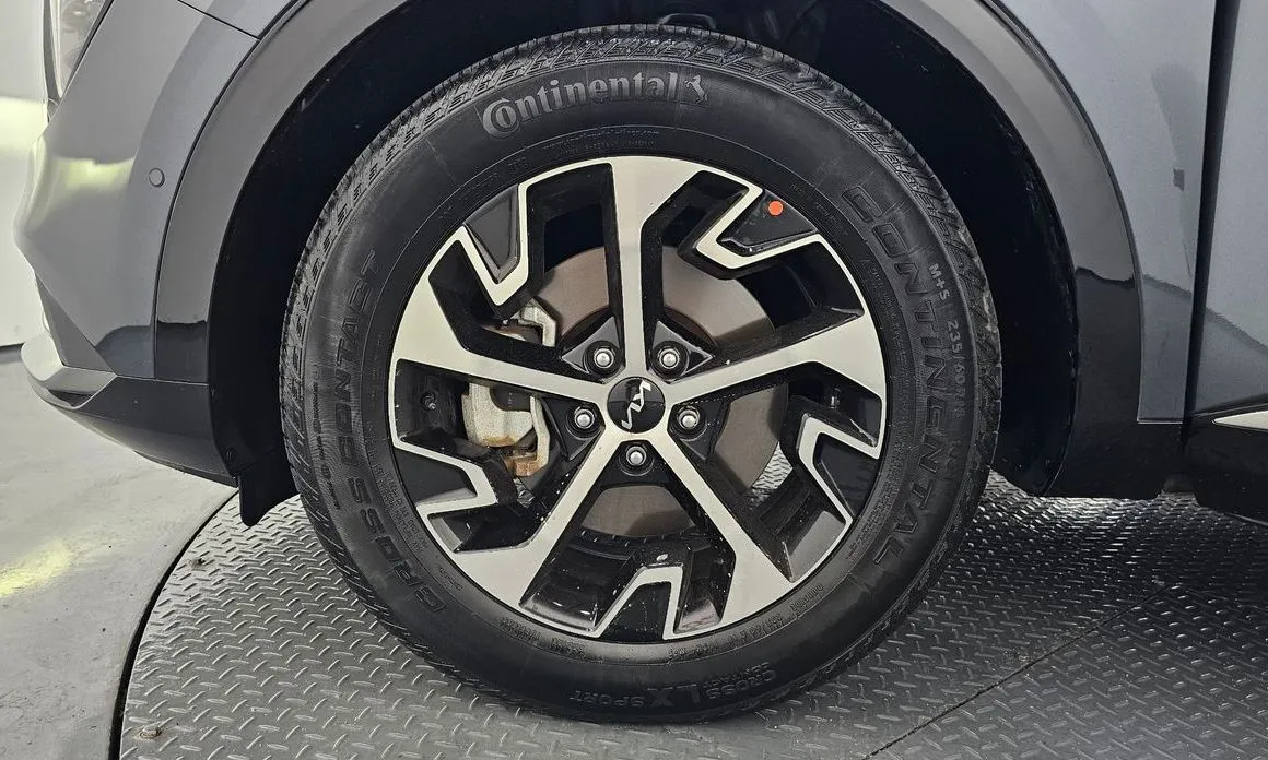 Kia Sportage — фото 8