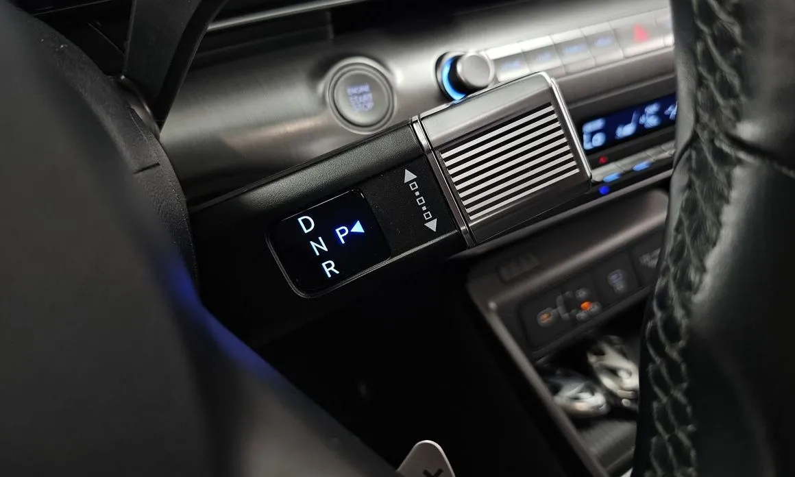 Hyundai Kona — фото 9