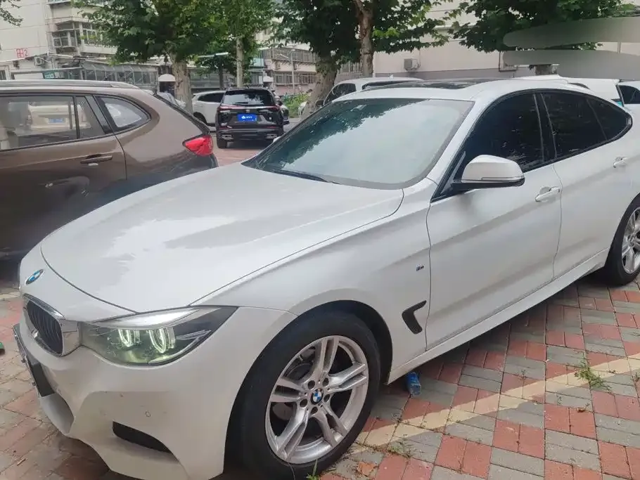 BMW 3 Series GT — фото 1
