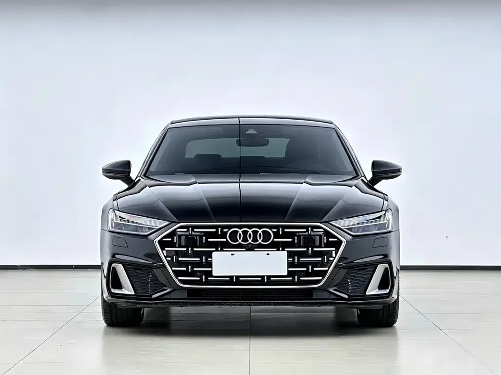 Audi A7L — фото 9