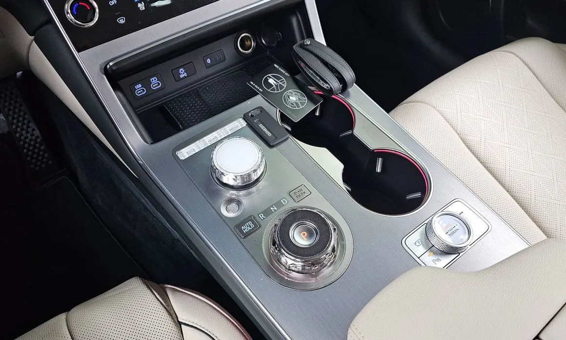 Genesis GV80 — фото 10