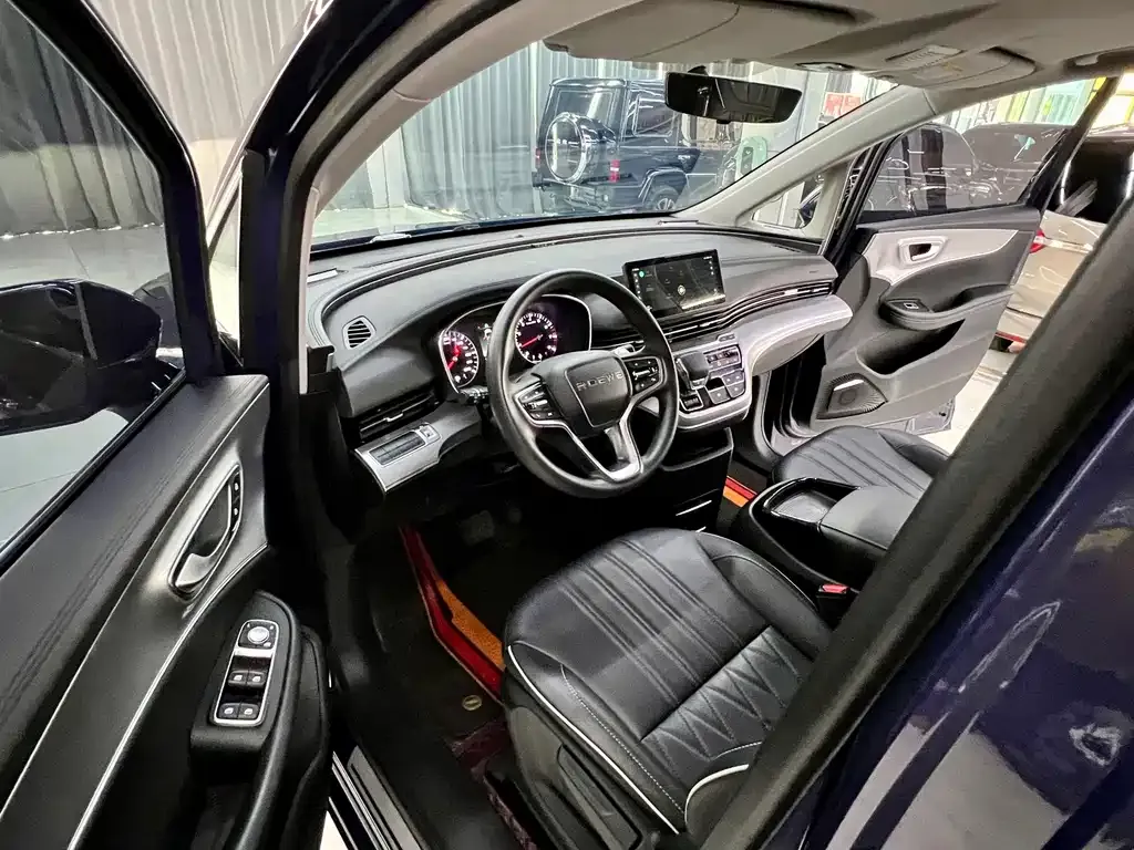Roewe iMAX8 — фото 3