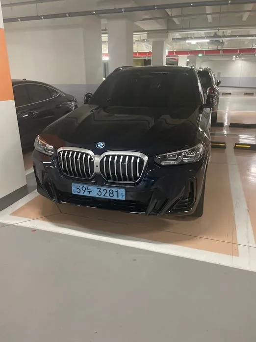 BMW iX3 — фото 1