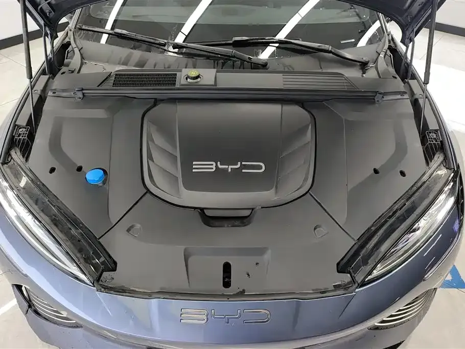 BYD Seal — фото 9