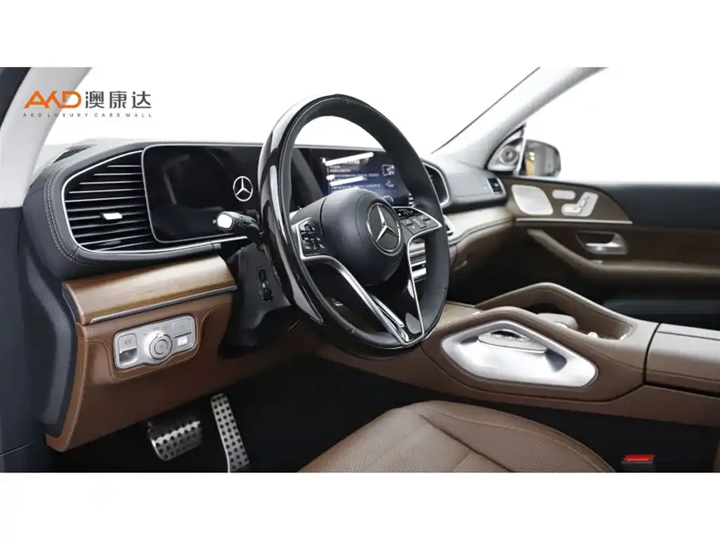 Mercedes-Benz GLS — фото 3