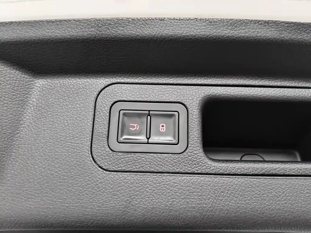 BYD Pro New Energy — фото 6