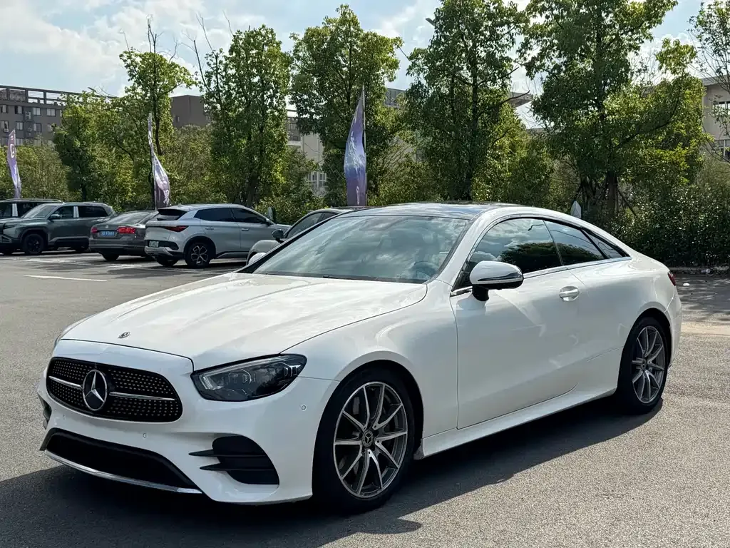 Mercedes-Benz E-Class (Import) — фото 1