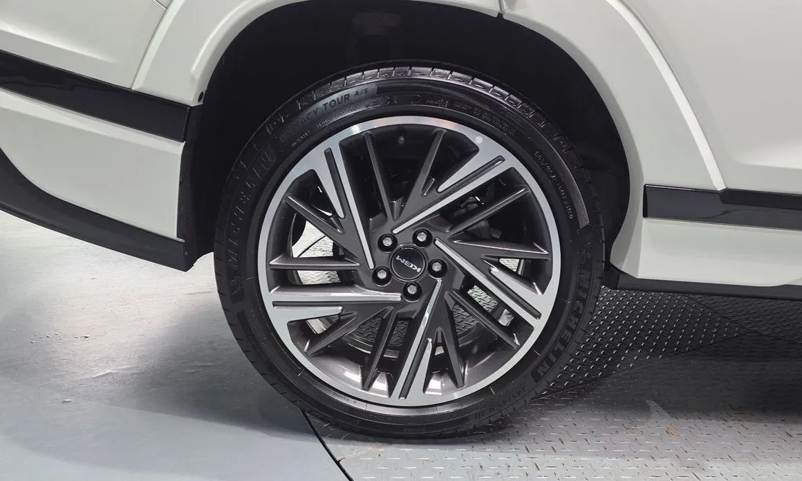 KG Mobility (Ssangyong) Actyon 2025 из KR, фото 5
