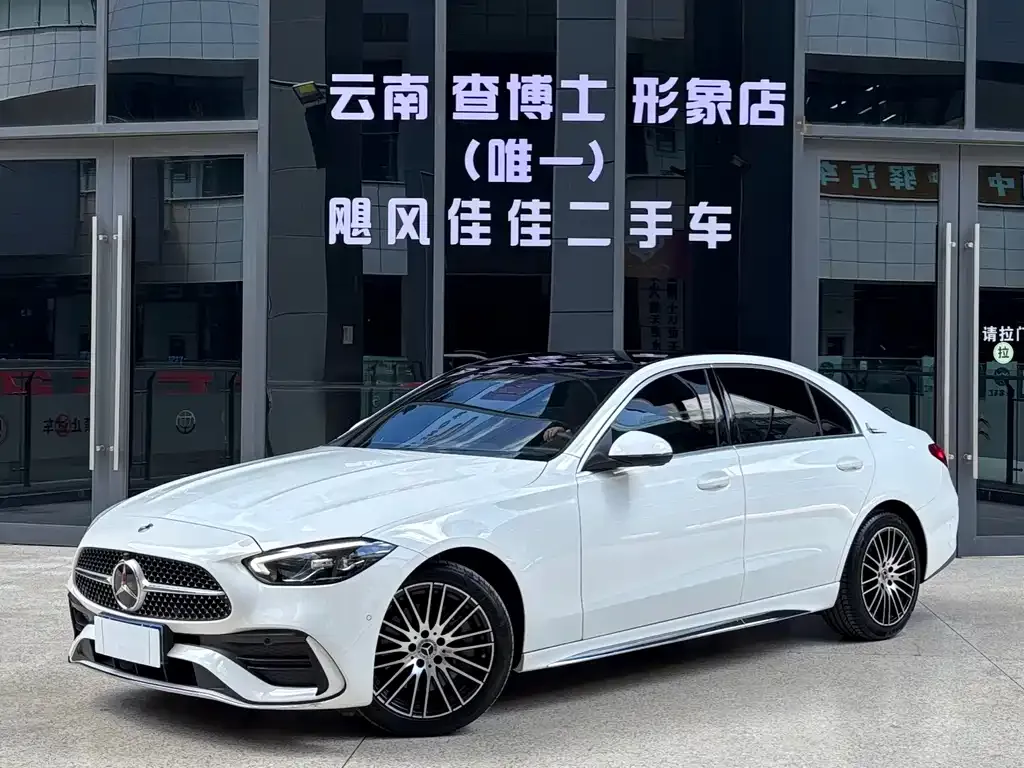 Mercedes-Benz C-Class — фото 1