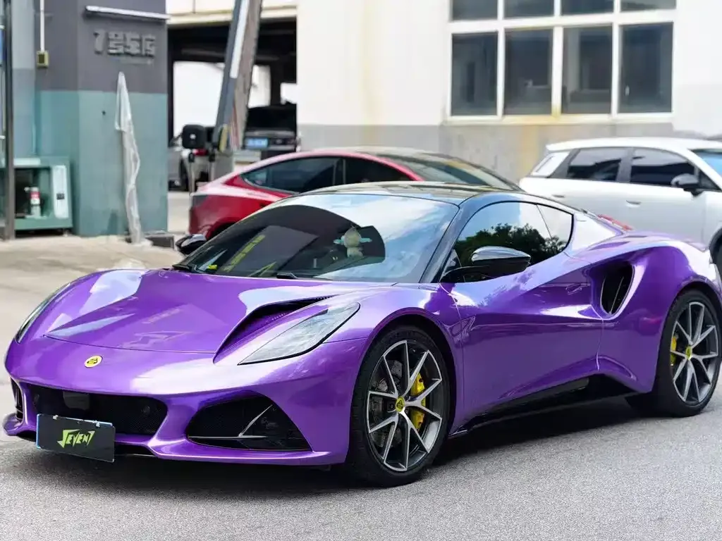 Lotus Emira — фото 10