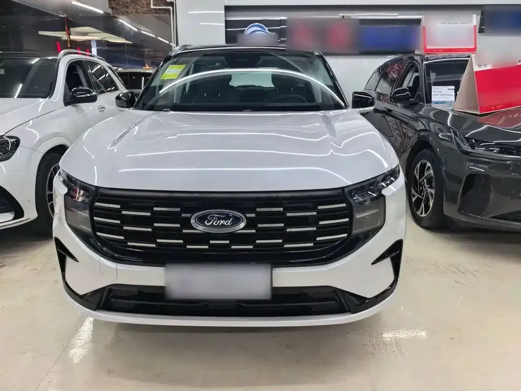 Ford Edge — фото 9