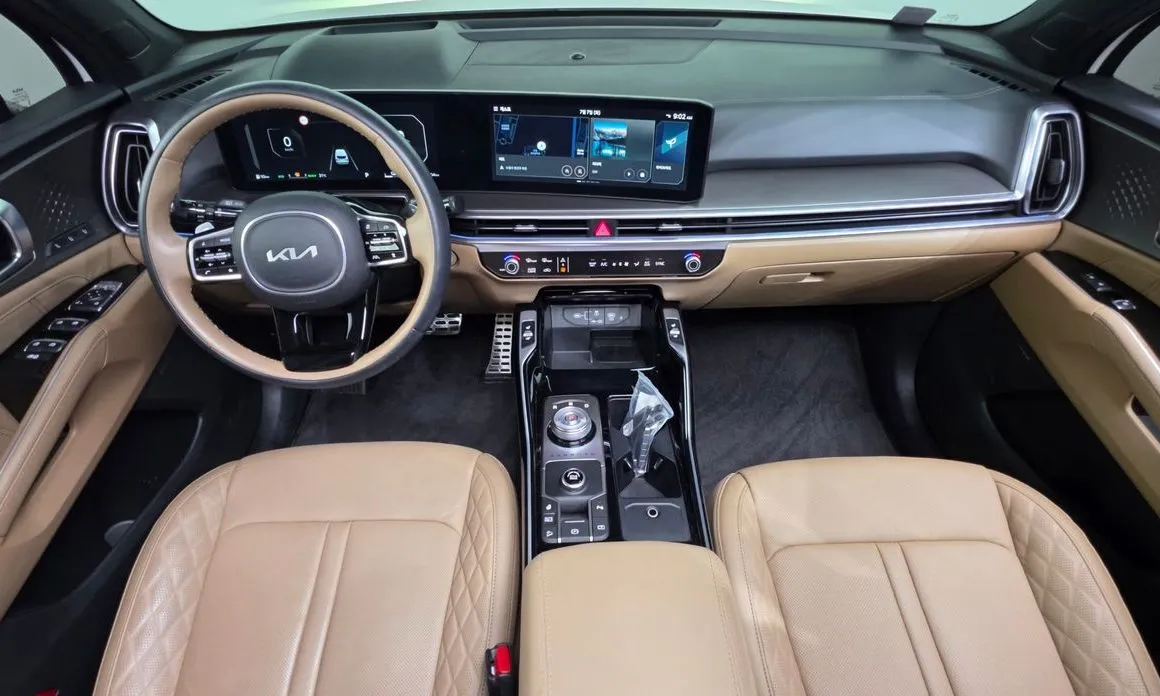 Kia Sorento — фото 5