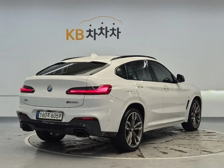 BMW X4 — фото 4