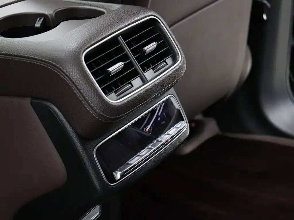Mercedes-Benz GLS — фото 4