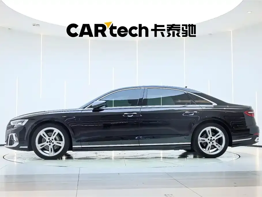 Audi A8 — фото 3